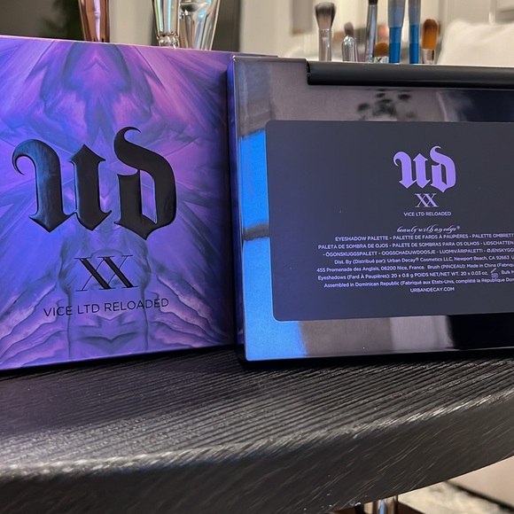 Urban Decay - XX VICE LTD RELOADED Eyeshadow Palette - NIB - Limited Edition - Picture 6 of 7